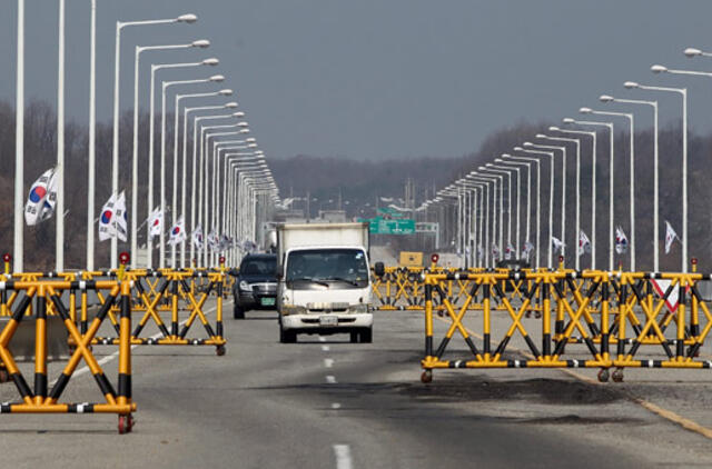 Šiaurės Korėja neįleidžia pietų korėjiečių į pasienio industrinę zoną