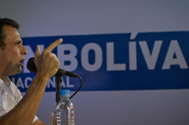 Venesuelos parlamentas pradėjo tyrimą prieš E. Kaprilesą