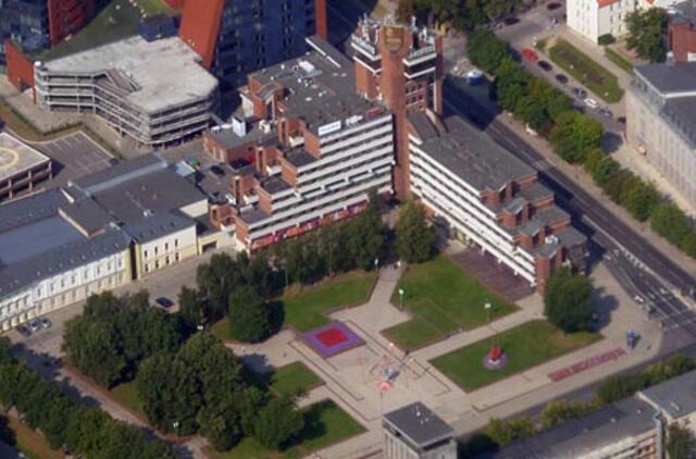 Ar Atgimimo aikštė - vieta naujajai rotušei?