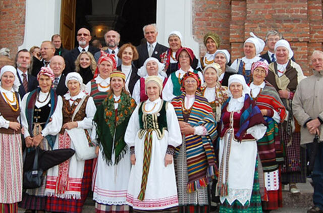 Klaipėdos etnokultūros centro salėje bus giedami „Tradiciniai giedojimai. Giedame Marijai. Mojavos- gegužinės“