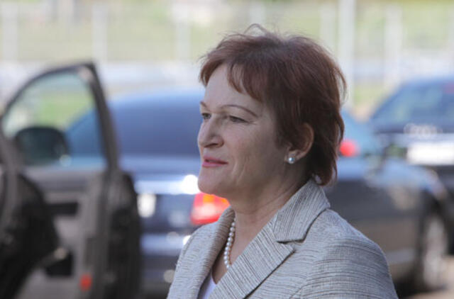 Konservatoriai inicijuoja interpeliaciją ūkio ministrei Birutei Vėsaitei