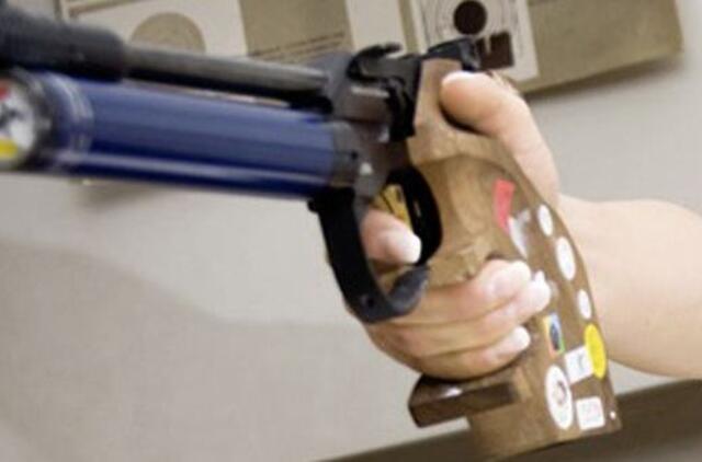 Penkiakovininkė Lina Batulevičiūtė pasaulio taurės varžybose Vengrijoje iškopė į finalą