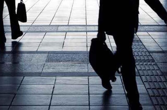 Pernai Europos "juodoji" ekonomika susitraukė