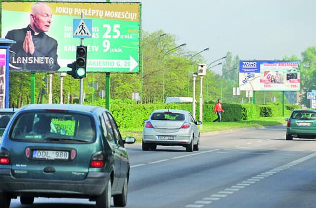 Reklamos statytojai ignoruoja policiją