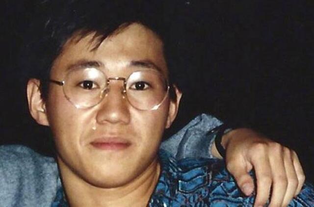 Šiaurės Korėjoje amerikietis nuteistas 15 metų sunkiųjų darbų