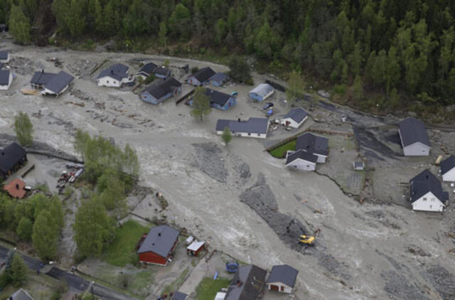 Šimtai žmonių Norvegijoje dėl potvynių traukiasi į saugias vietas