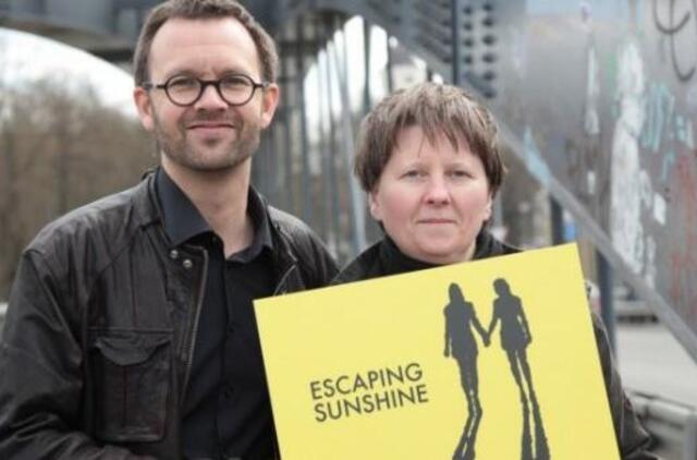 Šokiruojanti prekybos žmonėmis istorija filme „Escaping Sunshine“
