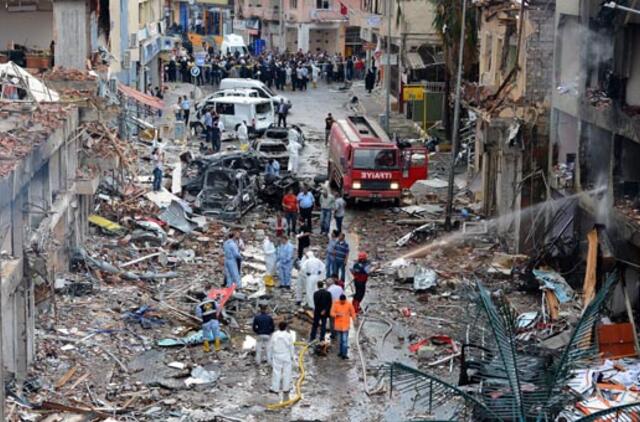 Turkijoje sulaikyti devyni su sprogimais susiję asmenys, aukų skaičius išaugo iki 46