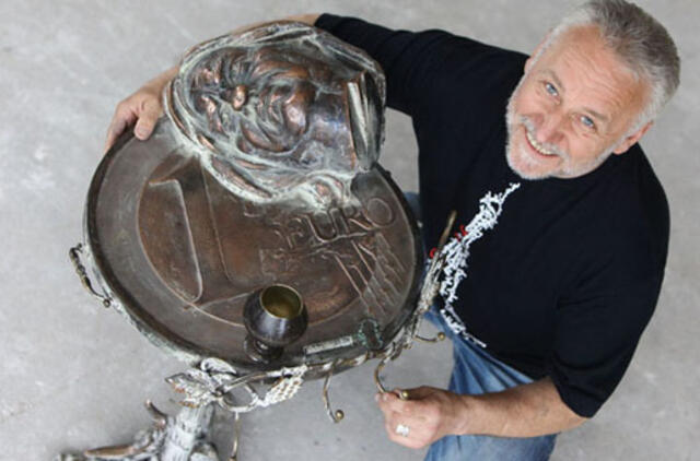 Klaipėdos skulptoriui - Žeraro Depardjė skambutis