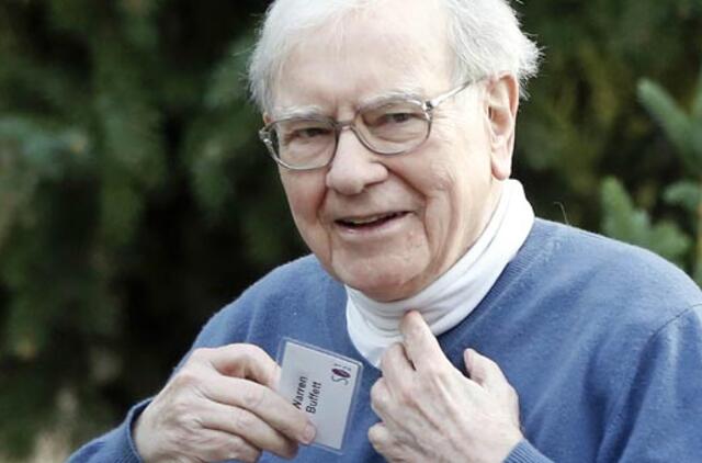 Galimybė papietauti su Vorenu Bafetu ženkliai atpigo