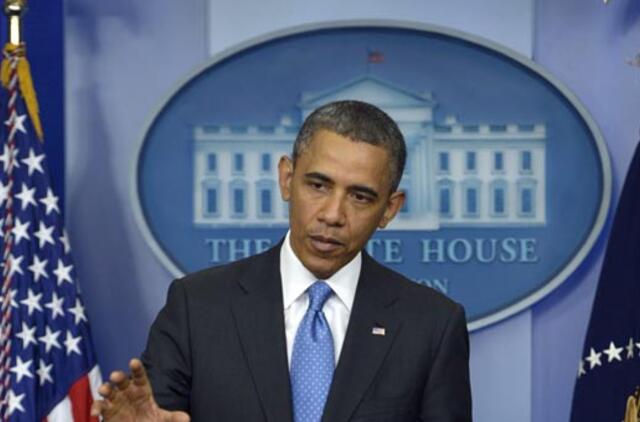 JAV ketina Sirijos sukilėliams siųsti ginklų