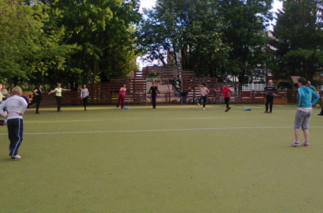 Klaipėdiečiai kviečiami į rytines mankštas