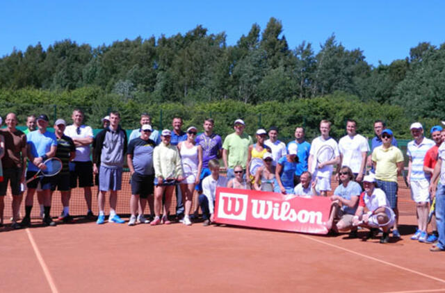 Klaipėdoje - teniso mėgėjų dvikovos