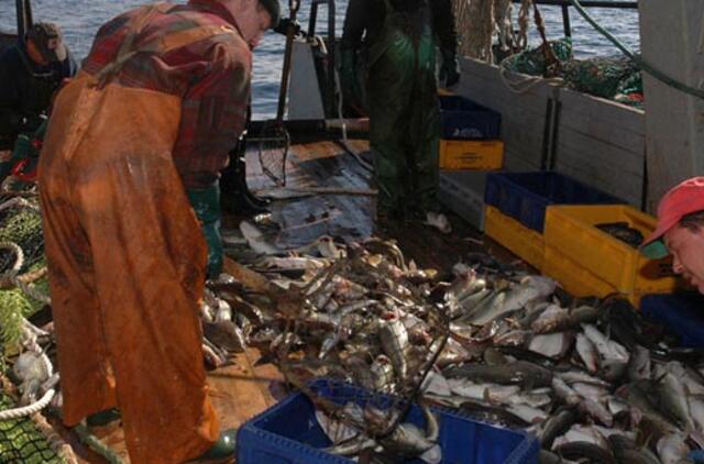 Žvejai užkibo ant savo pačių kabliuko