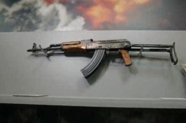 CŽV muziejuje JAV eksponuojamas Osamos bin Ladeno automatas AK-47