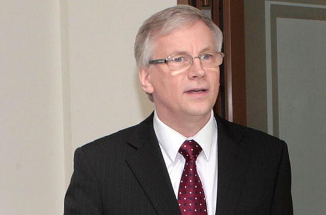 Finansų ministras spaudžia VMI vadovus "prisiimti atsakomybę"