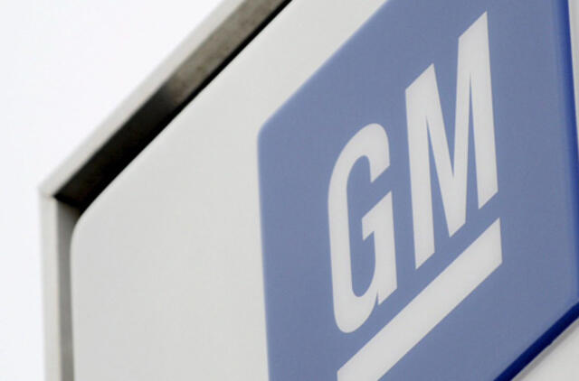 "General Motors" pelnas smuko, nors automobilių pardavimai JAV išaugo
