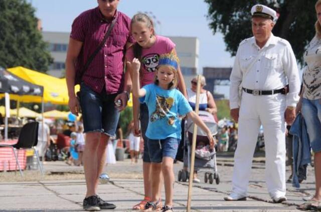 Meridiano aikštėje netilo vaikų klegesys