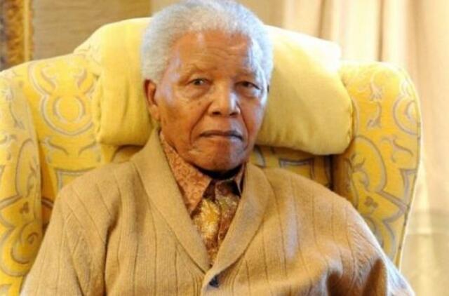 Nelsonui Mandelai sukanka 95-eri