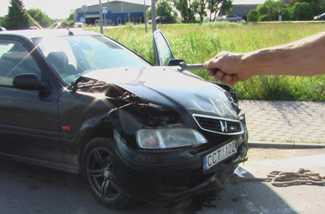 Nuo sužeidimų išgelbėjo kėdutė ir pagalvės