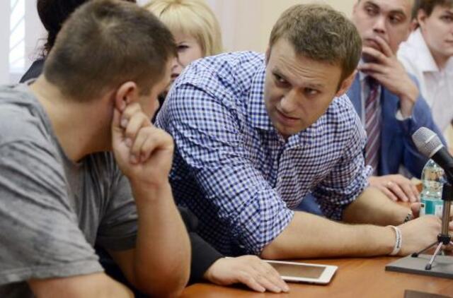 Prokuratūra netikėtai apskundė teismo sprendimą suimti A. Navalną neįsigalėjus nuosprendžiui