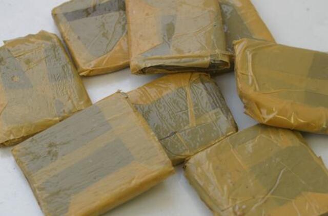 Sulaikyta rekordinę hašišo kontrabandą organizavusi grupuotė