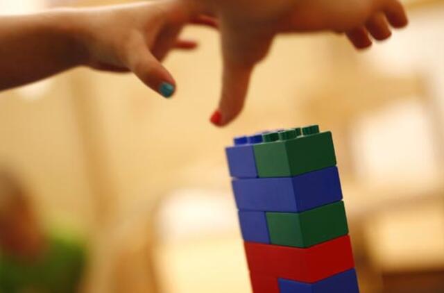 JAV pastatytas aukščiausias pasaulyje bokštas iš "Lego" kubelių