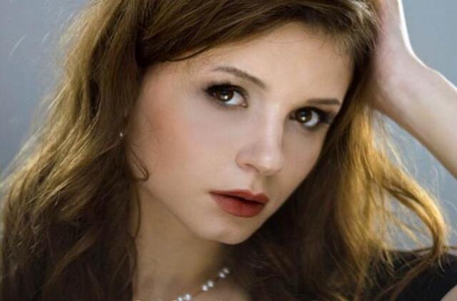 Karina Stungytė: nusimesti drabužius - aktoriaus darbo dalis