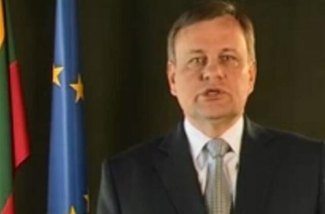 Nuotaikingi video su Seimo pirmininko ir jo pavaduotojo sveikinimo žodžiais