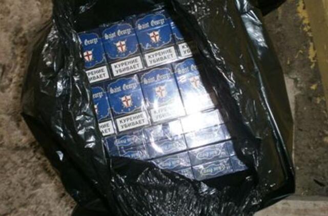 Patruliai sulaikė cigarečių kontrabandininką