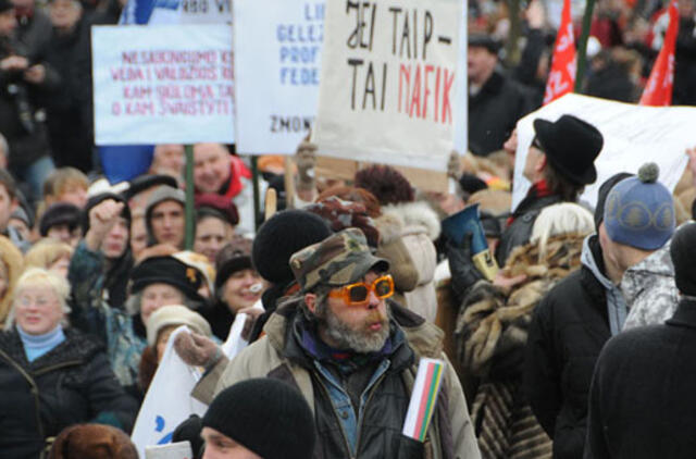Protestai Lietuvoje: tylinti tauta