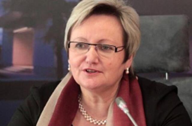 Vėl bus rengiami nereikalingi specialistai