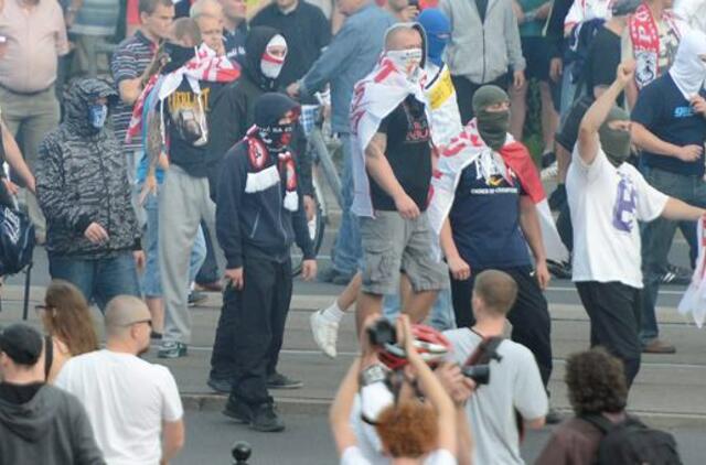 Vilniuje - pirmieji lenkų futbolo sirgalių pažeidimai