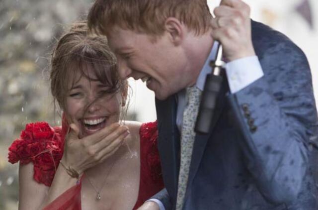 Aktorė Rachel McAdams norėtų pamiršti savo pirmąjį pasimatymą