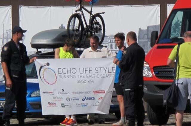 Baltijos jūrą apibėgęs ugniagesys finišuos Klaipėdoje