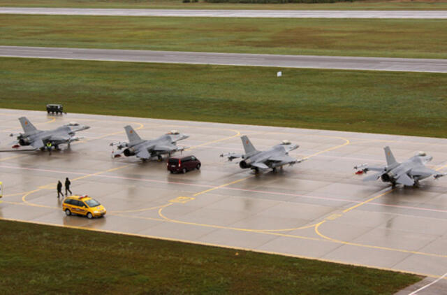 Baltijos šalių oro erdvę saugojusius prancūzus keičia Belgijos kariai