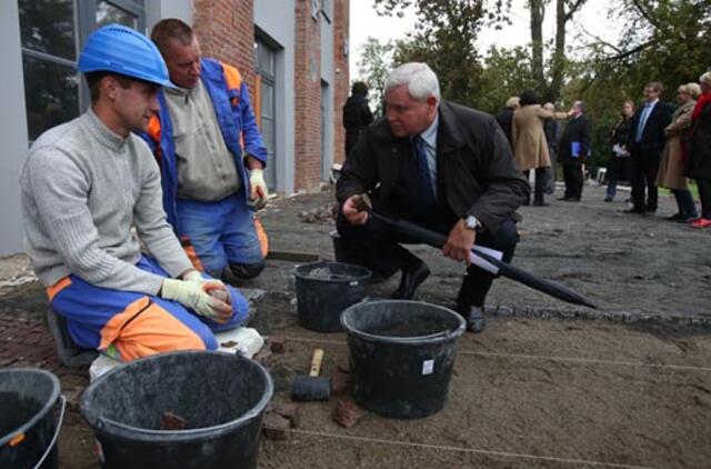 Kūrybinei industrijai - milijonai, kitiems verslininkams - špyga