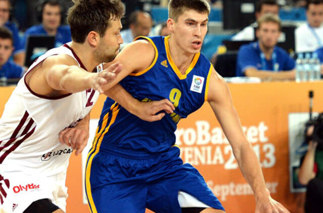 Latvijos krepšininkai Europos čempionate sutriuškino ukrainiečius