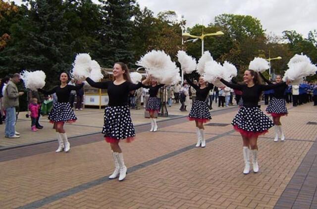 Palanga rengiasi išskirtinei tūkstančio stalų šventei