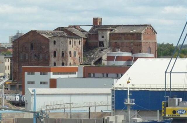 Saugomas objektas - tarsi kortų namelis