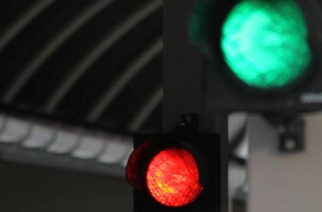 Vilniuje avariją sukėlęs ir pasišalinęs rusas įkliuvo Lavoriškių punkte