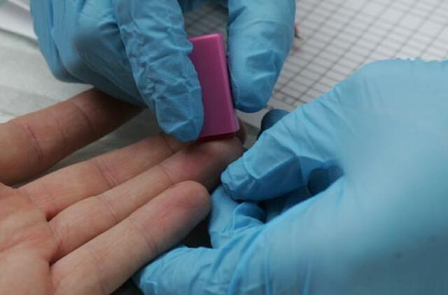 Briuselyje vagis mėgino užkrėsti policininką AIDS