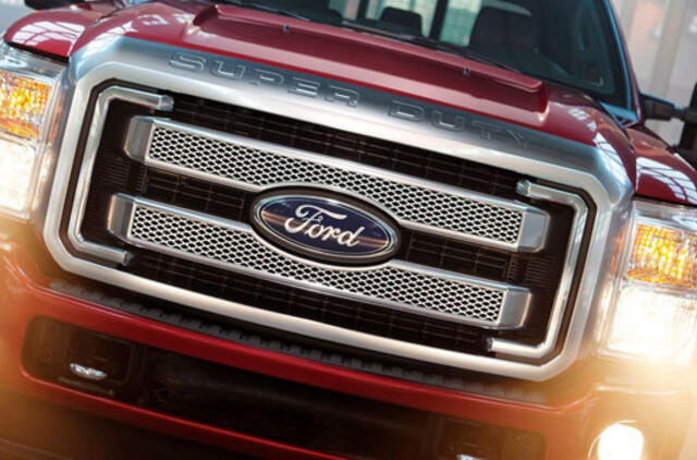 "Ford" ketina aplenkti japoniškas konkurentes Kinijoje