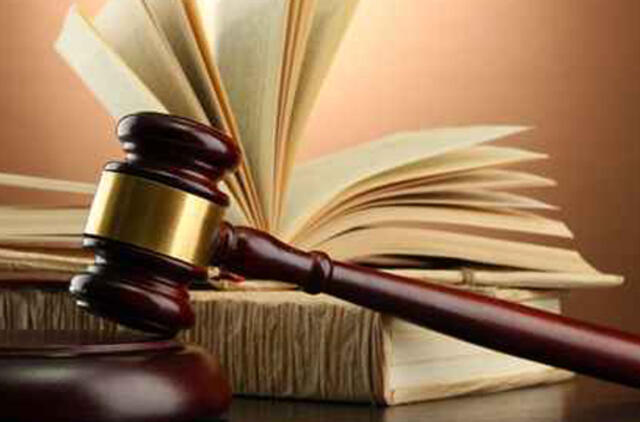 JAV teismas atsisakė pripažinti gyvu posėdyje dalyvavusį žmogų