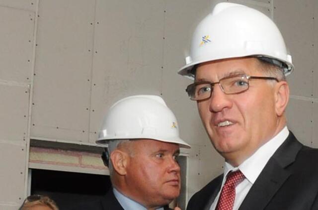 "Didžiuosiuose miestuose namus renovuos šimtais"