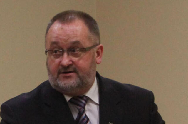 Rektorius (ne)nori kėdės