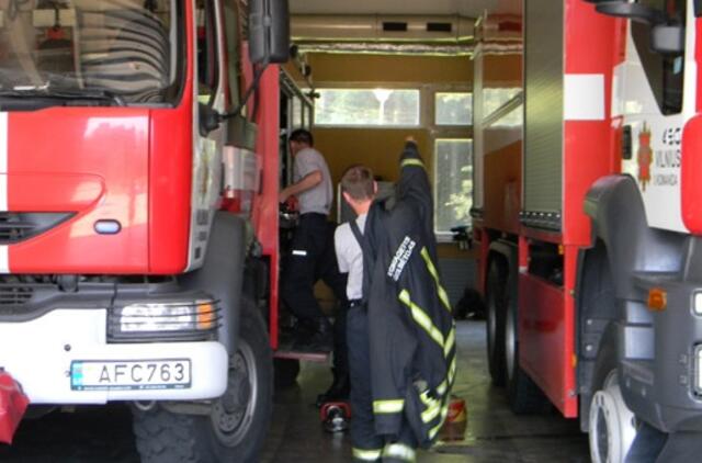 Šilutės rajone prie vairo įkliuvo neblaivus ugniagesys