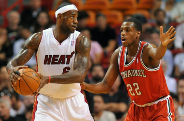 "Heat" reabilitavosi nušluodama "Bucks" komandą