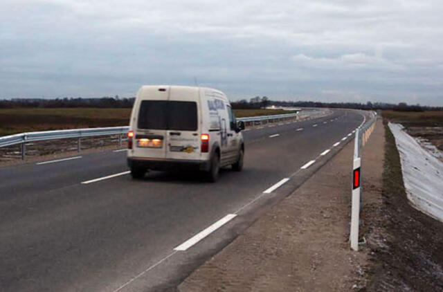 Į Šilutę - kol kas dar per Priekulę