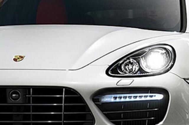 Iš namo kiemo pavogė "Porsche"